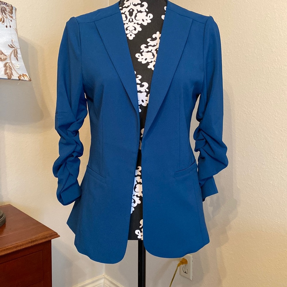 Teal Green Collarless Blazer